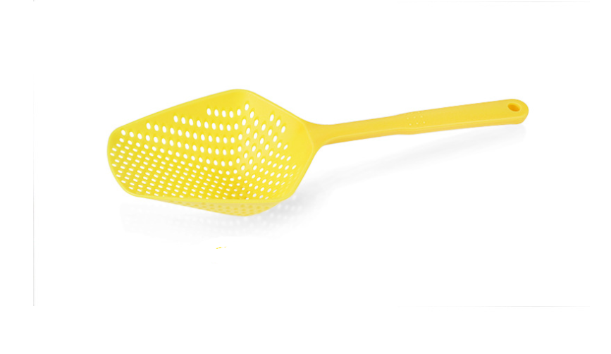 Kitchen Multi-Tool: Drain & Scoop