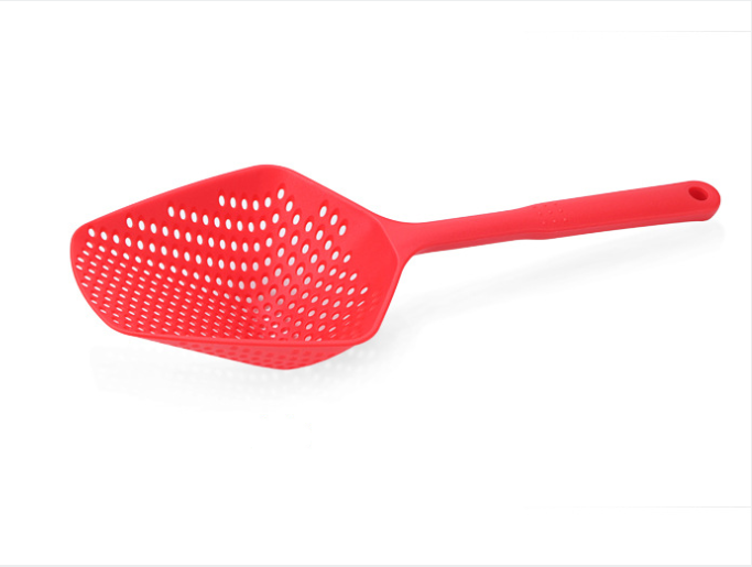 Kitchen Multi-Tool: Drain & Scoop